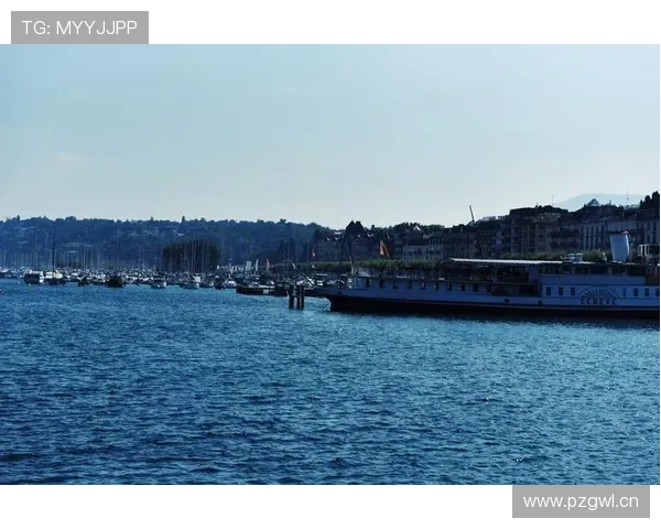 曼联官宣签下法国新星比耶克并立即外租瑞士球队洛桑体育