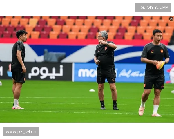 国足选帅薪资成焦点郑智陈涛有望出任临时主帅引关注